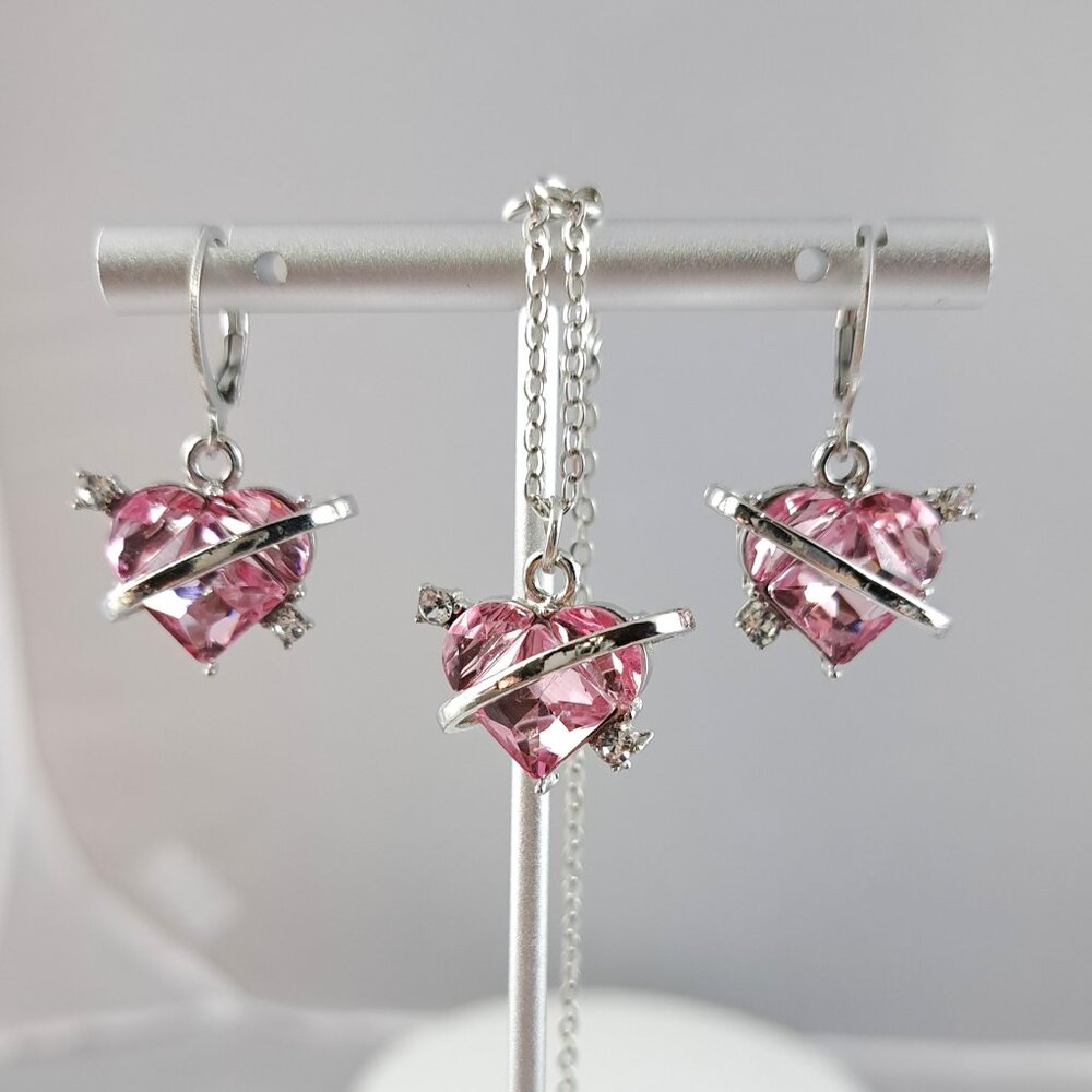 NWOT  Adorable Pink CZ Heart Necklace and Earrings Set